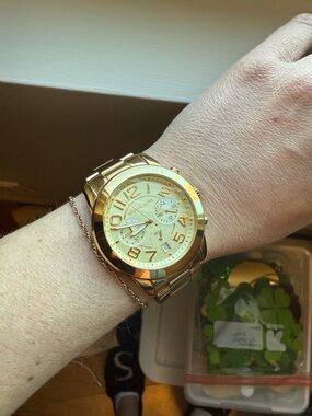 Michael Kors Gold Women’s Watch MK5726